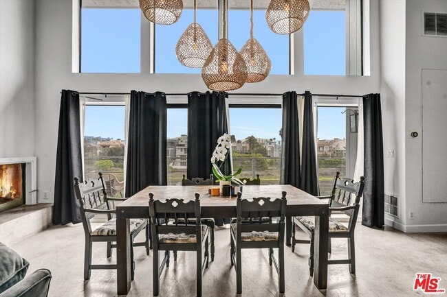 Photo - 4105 Pacific Ave Unit 1