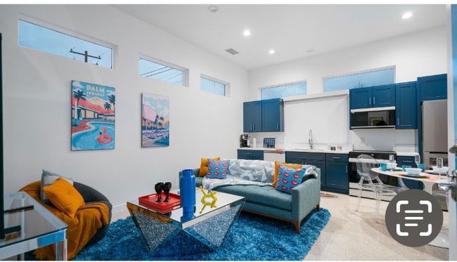 Building Photo - 473 W Sunview Ave