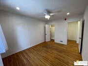 Photo - 1057 S Genesee Ave