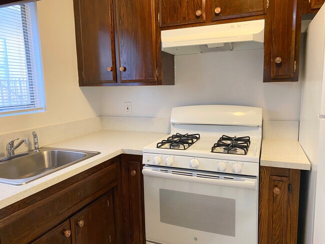 Photo - 963 Edgecliffe Dr Unit 2