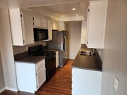 Kitchen - 32070 Del Cielo Oeste Townhome