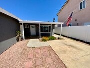 Photo - 3 bd/2ba Cottage with alley Access House