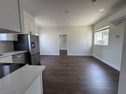 Photo - 82 W 49th St House