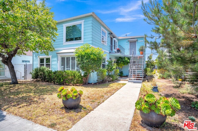 Photo - 2207 Ocean Park Blvd Apartment