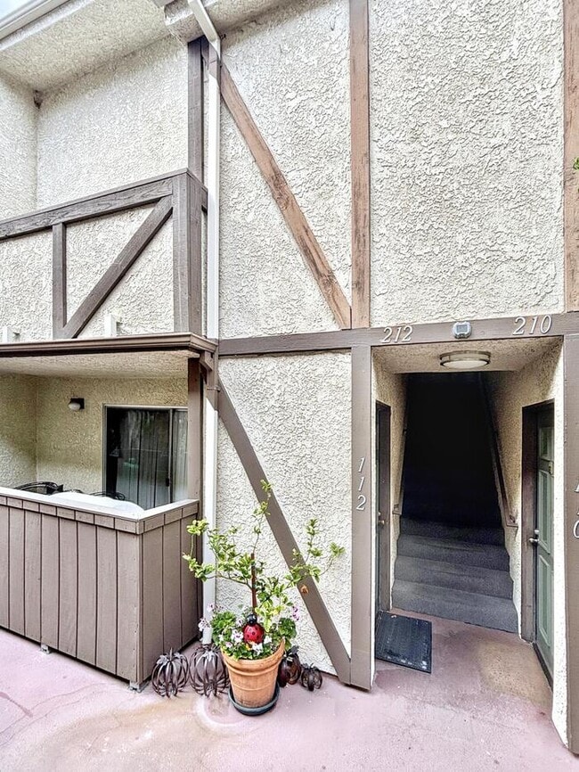 Photo - 7005 Jordan Ave Condo Unit 212