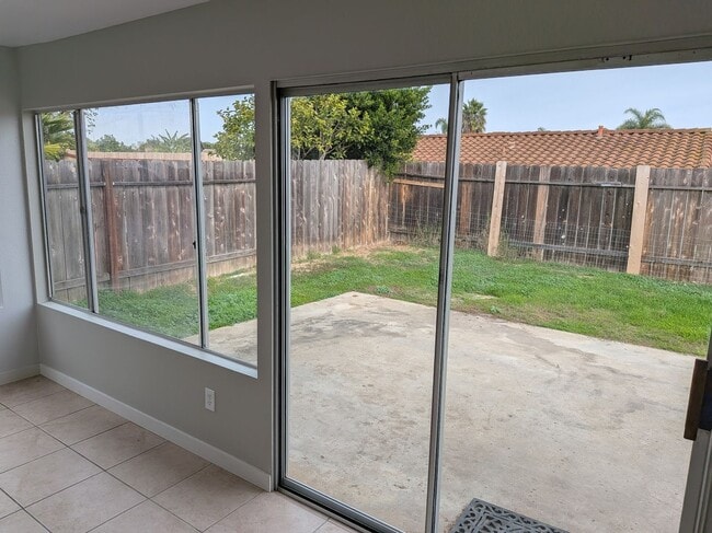 Photo - Mira Mesa Home