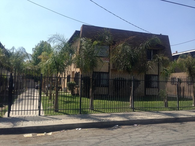 Photo - 1406 Sepulveda Ave