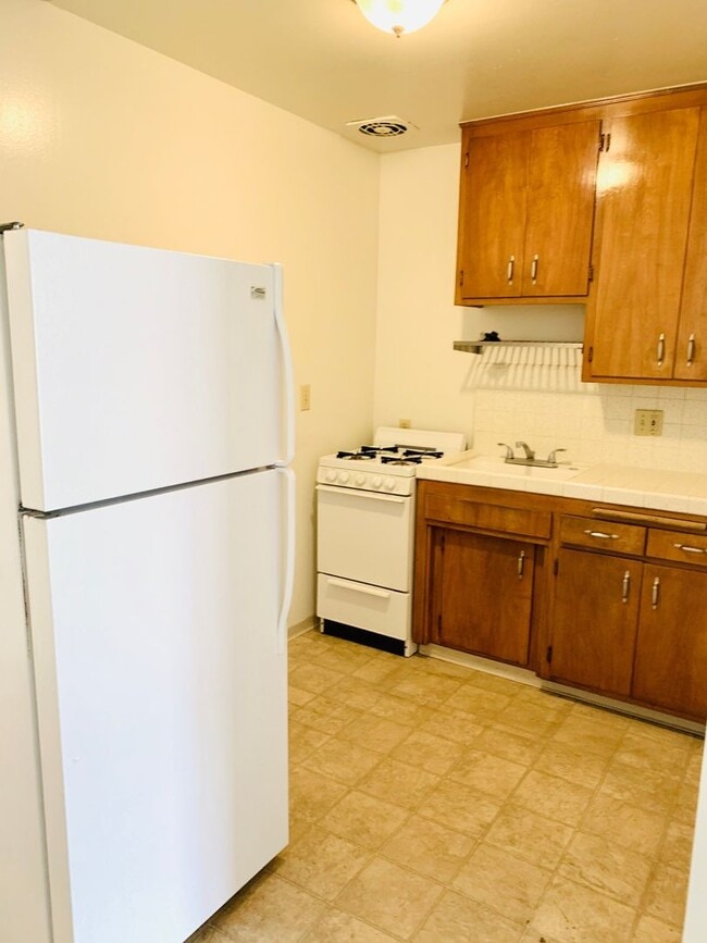 Photo - Live in Mission Beach Right by the Water! 2BD/1BA Top Floor Apartment w/ Parking! Only $2,895/mo Unit 804 Jamaica Court