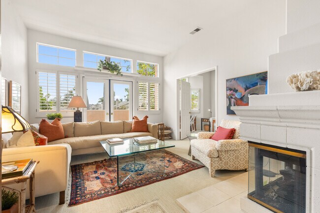 Photo - 5609 Avenida Del Parque