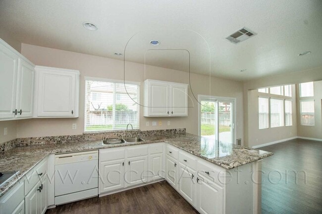 Photo - Stunning 4 Bed/2.5 Bath Home In Corona With Great Curb Appeal!