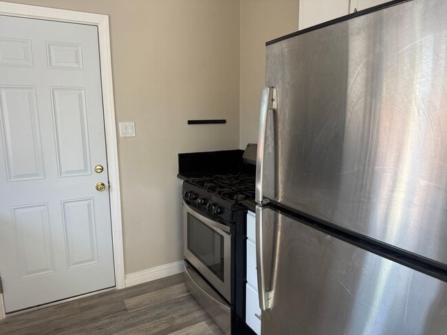 Photo - Charming 2 Bedroom Home in Coastal Oceanside Call 6 1 9 8 8 8 5 5 5 4