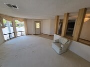Living room, dining room to side - 18 Tahquitz Ct House