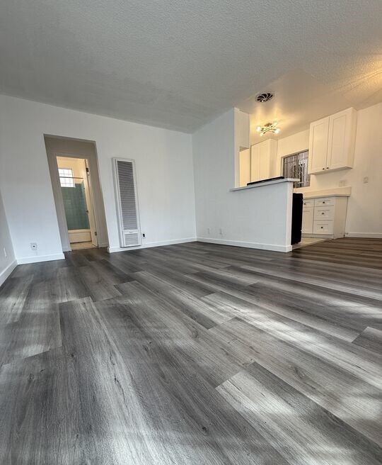 Building Photo - 957 N St Andrews Pl Unit 955 #1