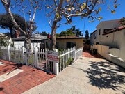 Photo - 2412 N Poinsettia Ave