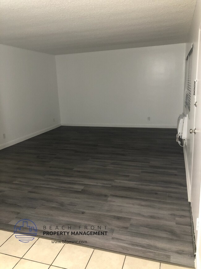 Photo - 6257 Friends Ave.