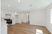 Photo - 5423 Ash St