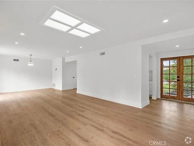 Building Photo - 157 Camino La Madera Rental