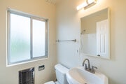 Studio - 380SF - Bathroom - Park Verdugo Apartments