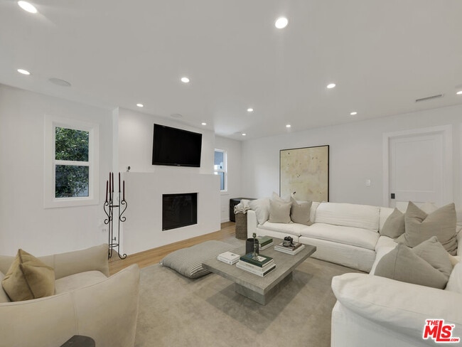 Photo - 13506 W Chandler Blvd