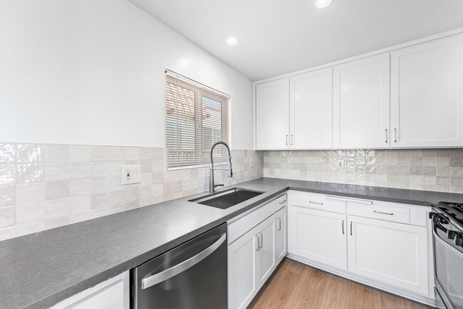 Photo - 223 Avenida Victoria Unit C