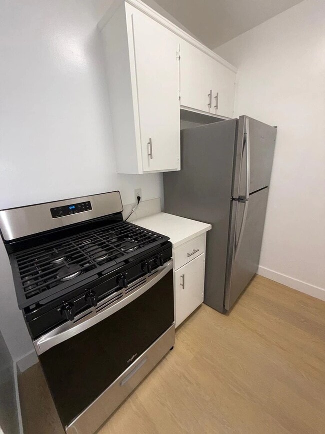 Building Photo - 3630 Westwood Blvd Rental