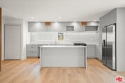 Photo - 1752 N Van Ness Ave Condo Unit 1/2