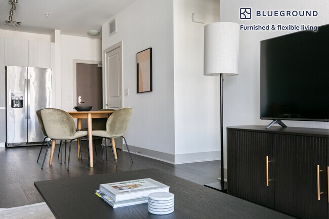 Photo - 6161 Fairmount Ave Unit FL5-ID19