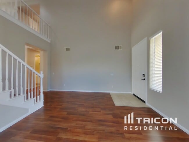 Photo - 3152 Legacy Ln