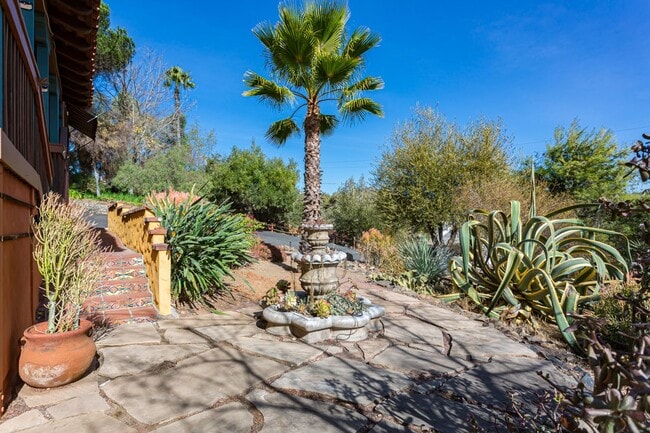 Photo - Spanish Style Oasis!
