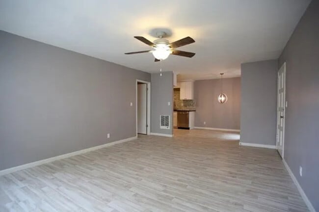 Photo - 5518 Armitos Ave Unit APT 91