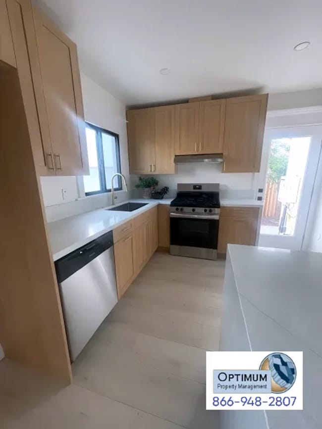 Photo - Fully Remodeled 2 Bed / 2 Bath Spanish Revival Bungalow – Historic N.W. Ontario