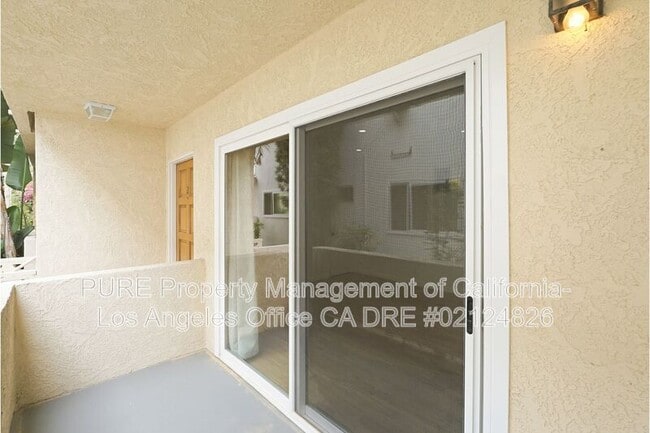 Photo - 2623 4th St