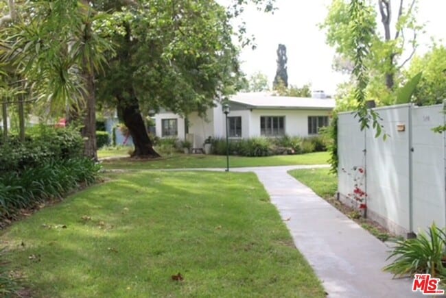 Photo - 5259 1/2 Village Green