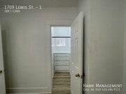 Photo - 1709 Lewis St Unit 1