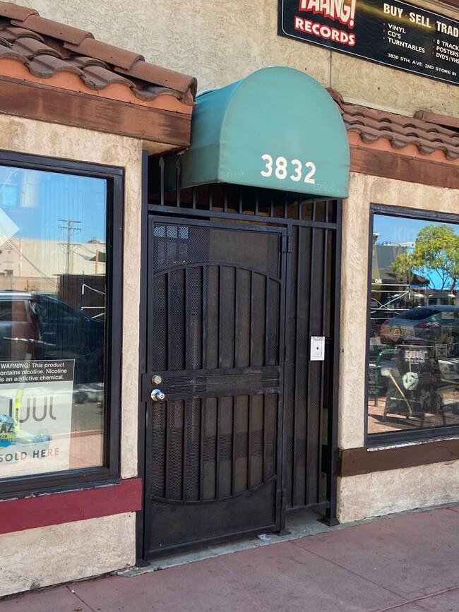 Building Photo - 3832 Fifth Ave Unit B