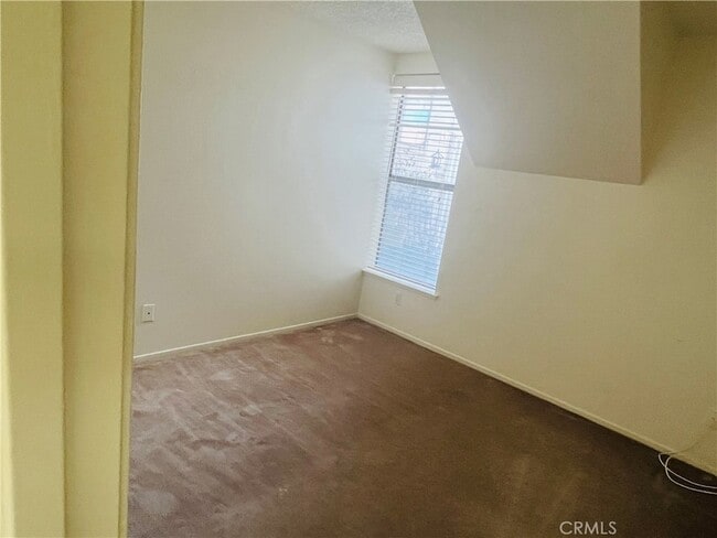 Photo - 44508 15th St E