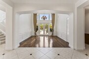 Photo - Luxurious, 5450 SqFt,  5 Ensuite Bedrooms ... Apartment