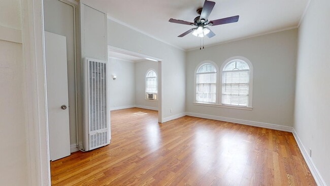 Photo - 21 Westminster Ave Apartment Unit 109