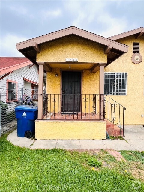 Building Photo - 1738 W 38th St Rental