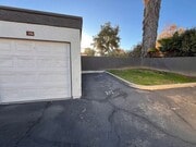 Photo - 16377 Lakeshore Dr