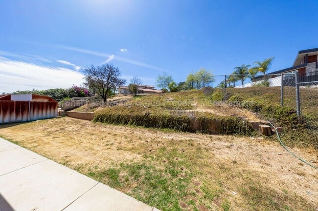 Photo - 6574 Valley Dr Unit 1