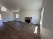 Photo - 7520 Woodbine Way