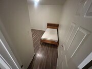 Photo - Triplex