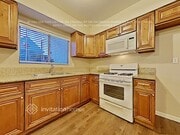 Photo - 1960 W 83rd St
