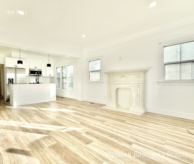 Photo - 330 N Spaulding Ave
