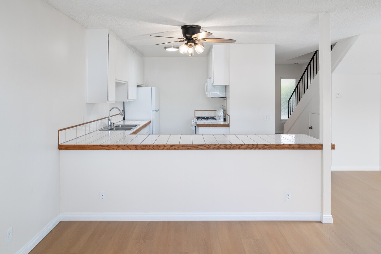 3D Tour - Ocean View Terrace Apartments