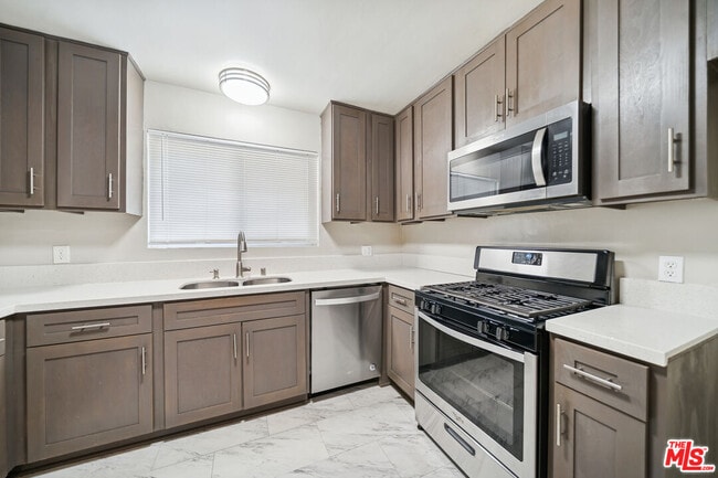 Photo - 3652 Carmona Ave Unit 7