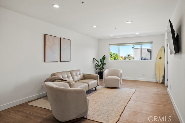 Photo - 24836 Narbonne Ave