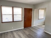 Photo - 2nd St., 829-831 Unit 831 #B