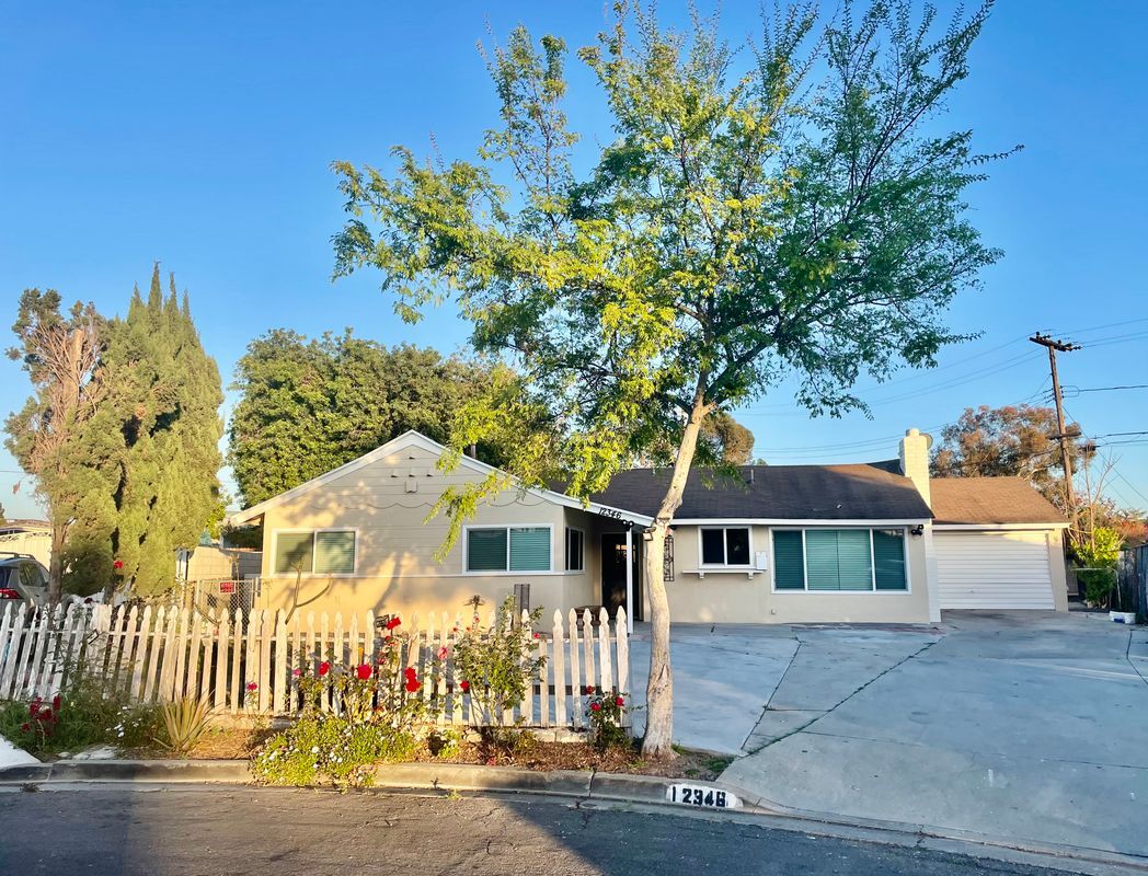 Photo - 12346 Flint Pl